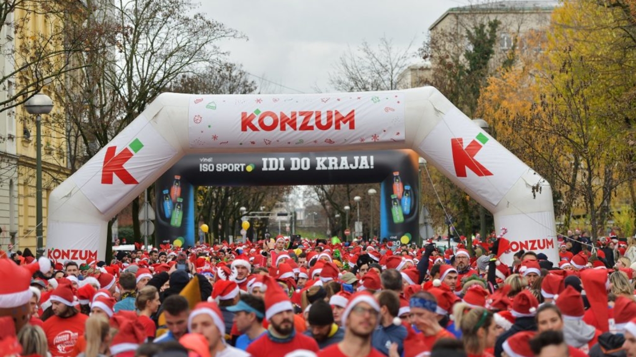 Zagreb-Advent-Run-2022_2-1024x683.jpg