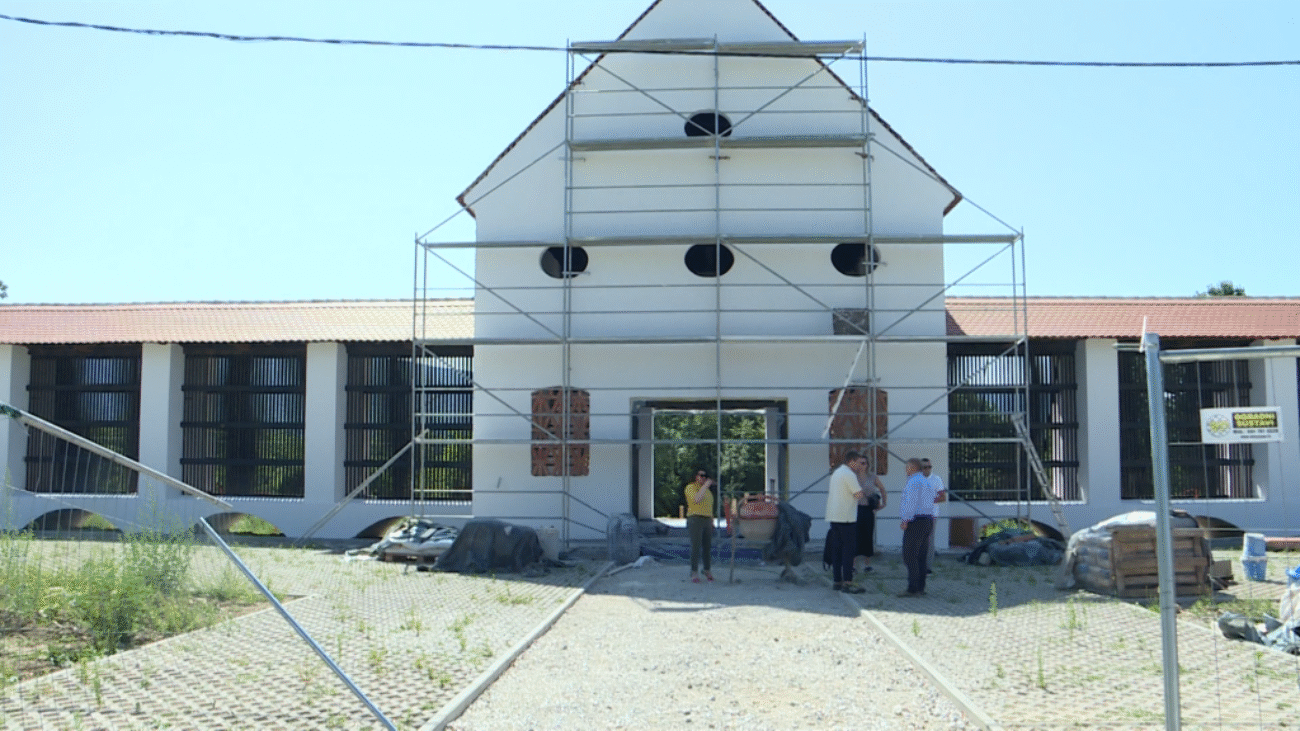 Sequence-01.00_02_43_48.Still001-1024x576.png